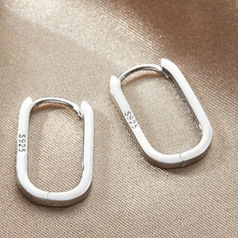 Simply Gorgeous 💧925 Sterling Silver Stamped Hoop Earrings Minimalism  Huggies